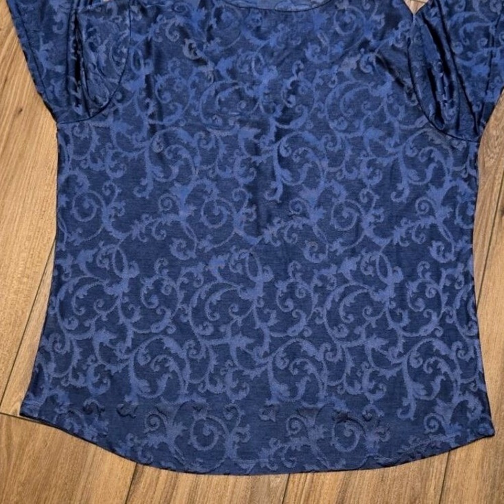 Croft & Barrow Womens XL Navy Blue Burnout Damask Roll Tab Sleeve Henley Top - Picture 7 of 8